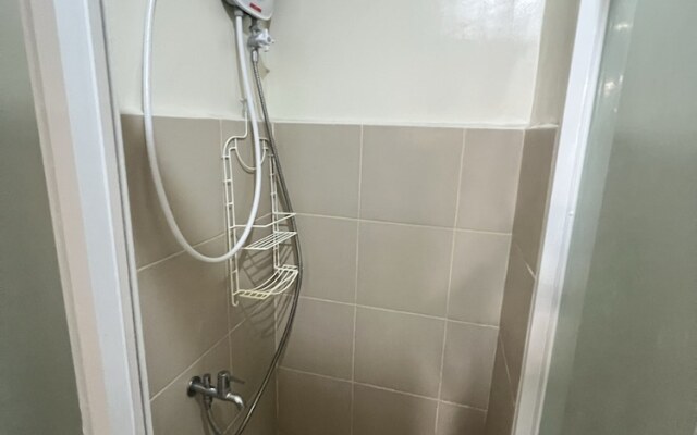 Seawind Condo 2 BR Near Airport & Samal