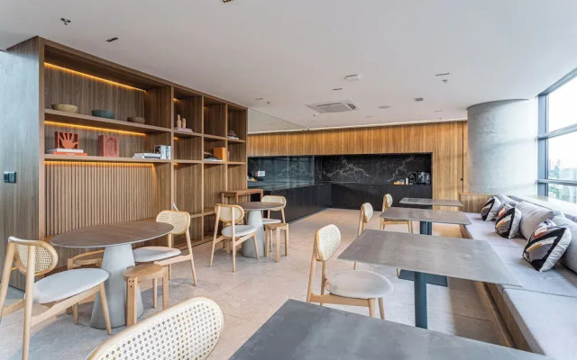 Residencial Próx Business Center AVNU
