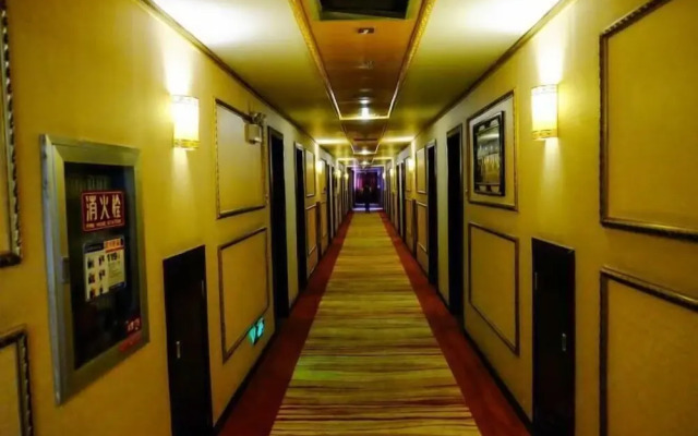 Gangjian Hotel