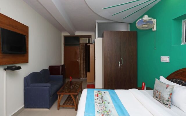 OYO 11063 Hotel Suncity