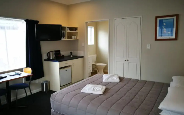 239 on Lincoln Motel