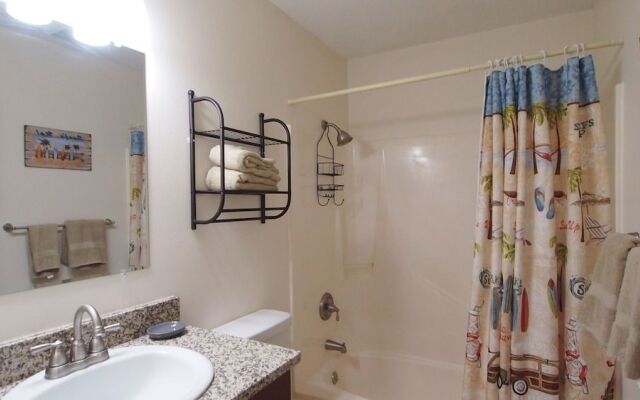 Sunshine Haven 3202 - 2 Br Condo