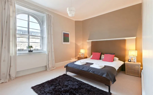 Johnston Terrace Apartment