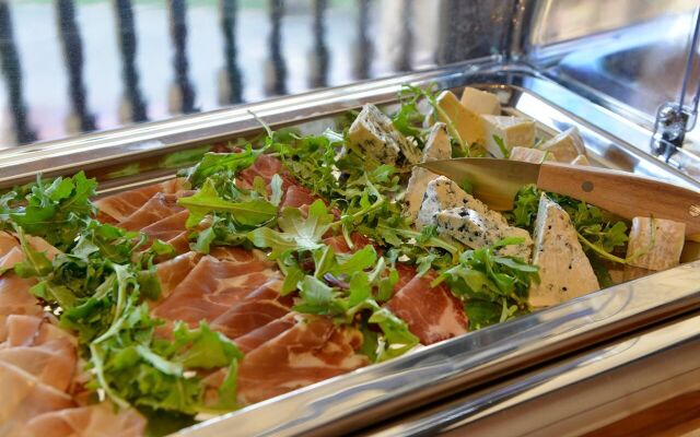 Apogee Boutique Hotel & Spa