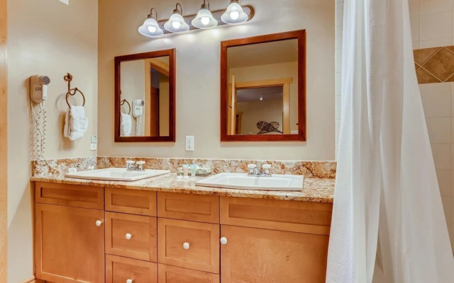 Copper Springs 320 2 Bedroom Condo by RedAwning