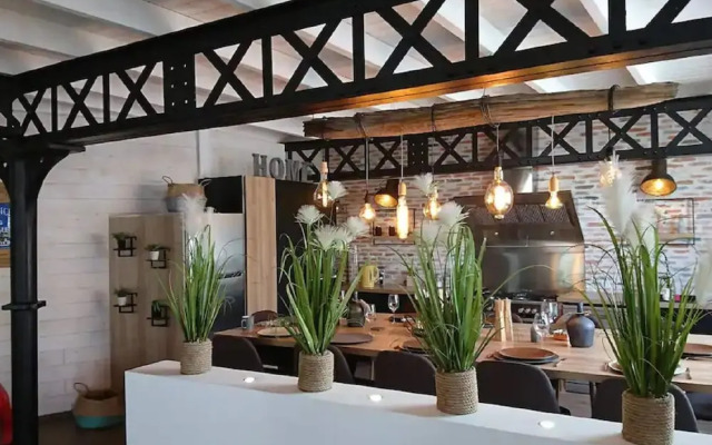 Magnificent Villa in Nuaille-d'aunis With Wellness