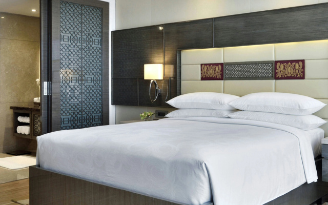 JW Marriott Mumbai Sahar – Guest Rooms – Mumbai
