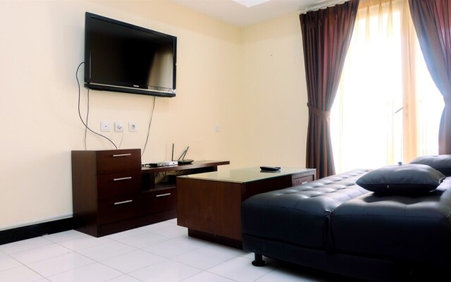 Strategic and Cozy 2BR The Wave Apartment