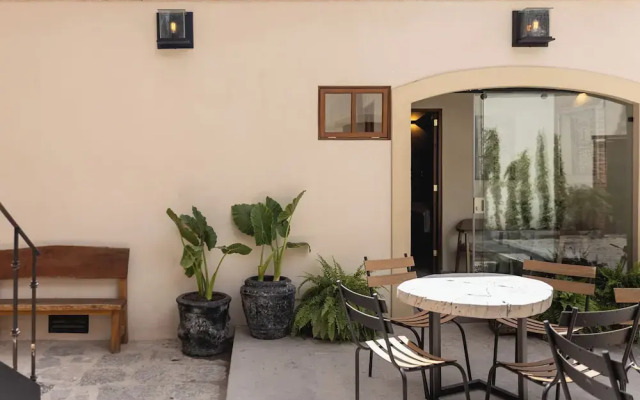 Orchid House Coyoacán