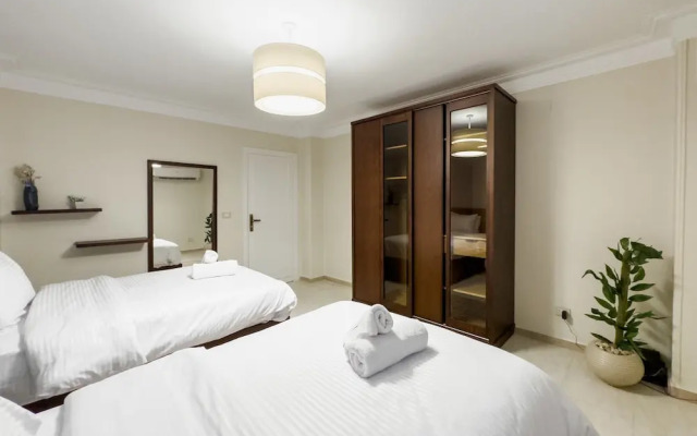 The Hospitable 2bdr Apt. 5 min From CAI Airport