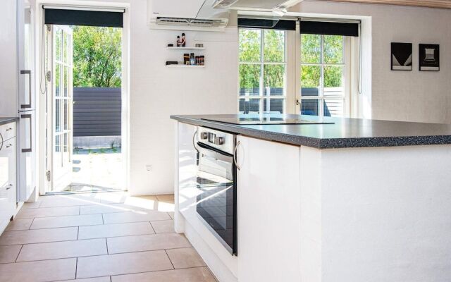 12 Person Holiday Home in Ulfborg