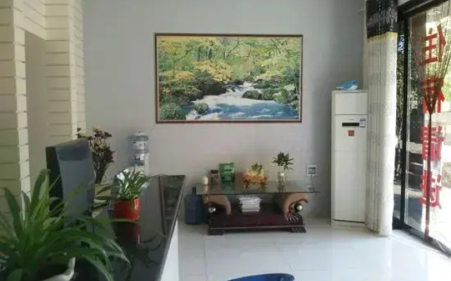 Kunshuo Hotel