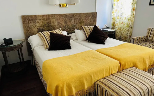 Hotel Alcántara