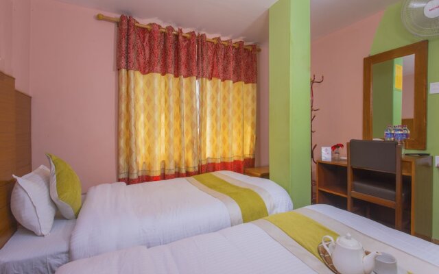 OYO 173 Hotel Dream Inn