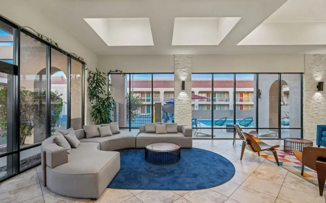 Signature Inn Indio I-10