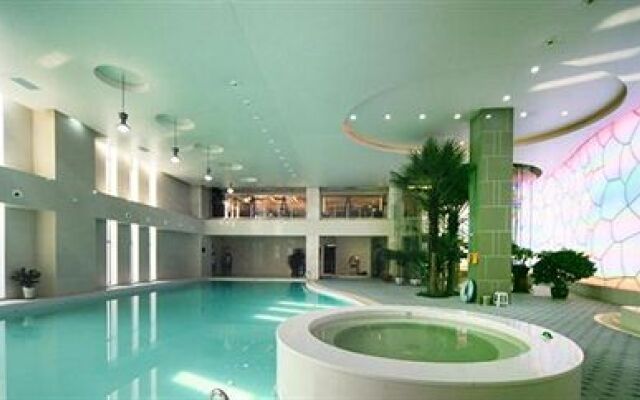 Yingkou Intercontinental Holiday Inn