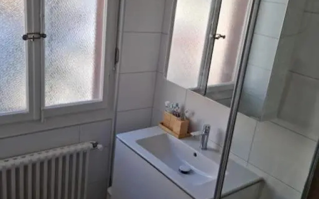 Appartement lumineux au centre du village