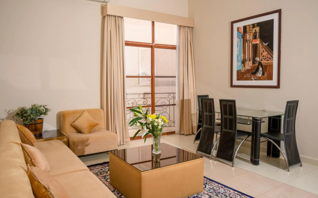 Al Ayjah Plaza Hotel