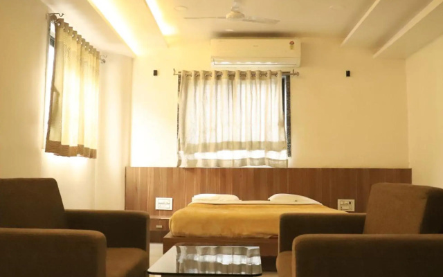 Embassy Hotel