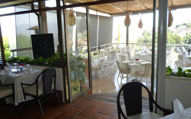 Hotel Fortin Plaza