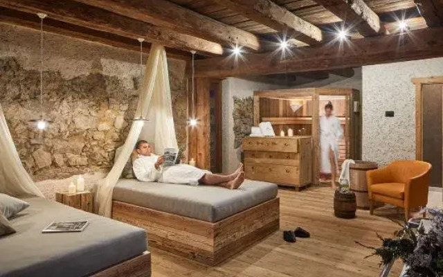 Sotciastel Apartment