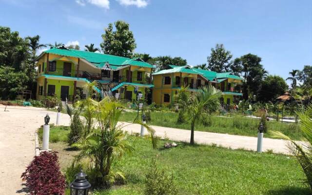 Resort Trimurti