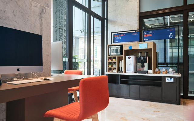 Holiday Inn Express Kaohsiung Love River by IHG