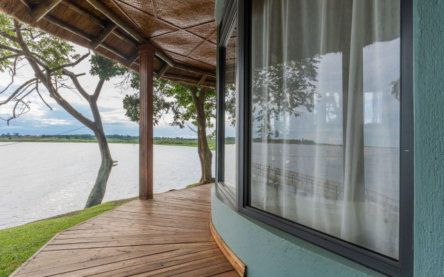 sundiata beach resort