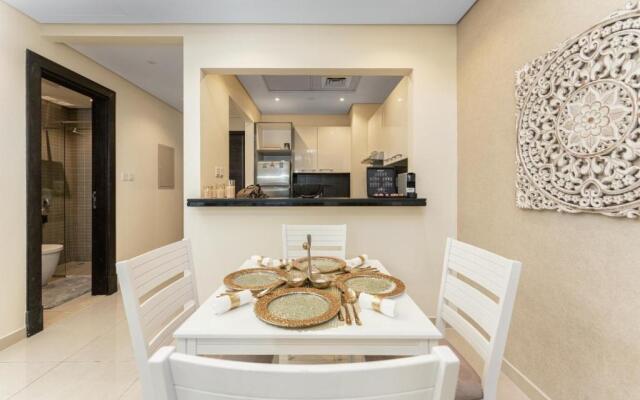 LUX Holiday Home Dubai Marina JBR - Silverene Towers