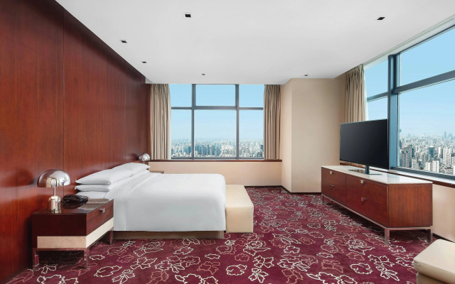 Renaissance Shanghai Zhongshan Park – Guest Rooms – Shanghai