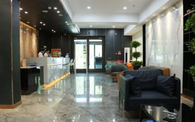 Ruoqiang Galaxy Hotel