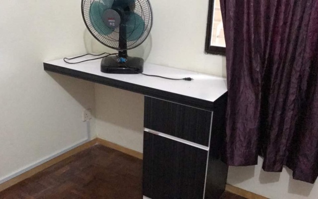 Mutiara Guest House – Guest Rooms – Masai