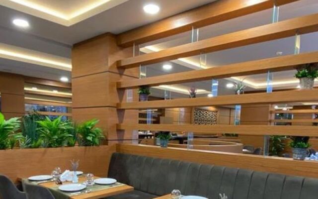 Ayvaz Park Hotel
