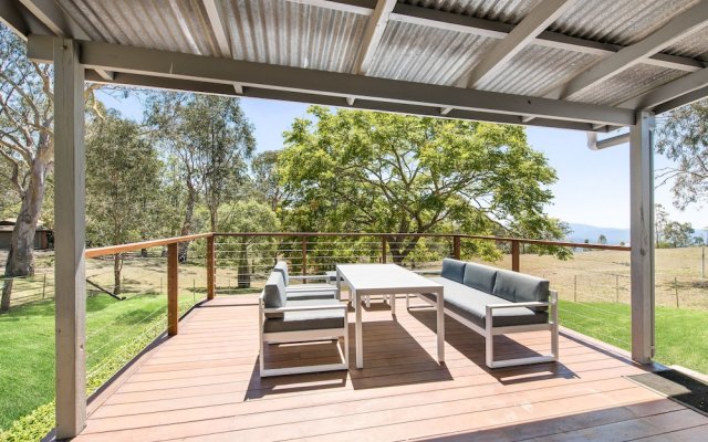 Hollow Tree Farm - Peace and Quiet on 30 Acres right in Toowoomba