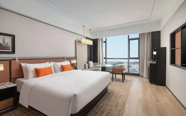 Days Hotel by Wyndham Changsha Yuhua East