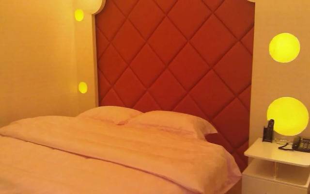 Wuhan Sculpture Time Hotel