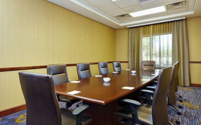 Courtyard by Marriott Phoenix North/Happy Valley