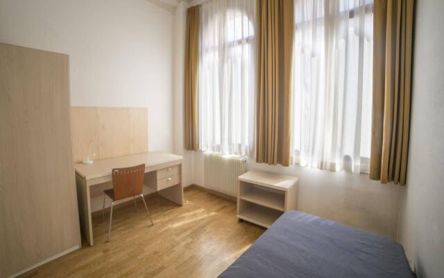 Sunny Terrace Hostel