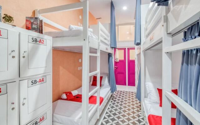 Home Addicts Hostel Yogyakarta