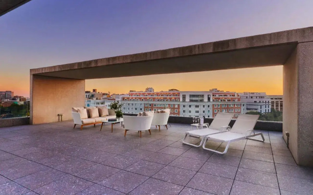 Hyatt Regency Madrid Residences