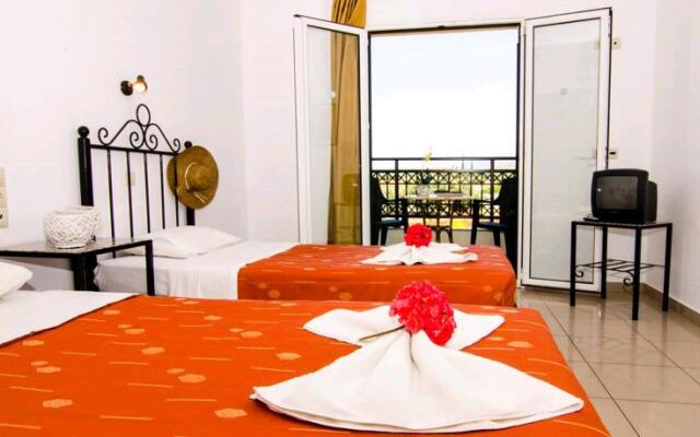 Real Palace Hotel & Studios