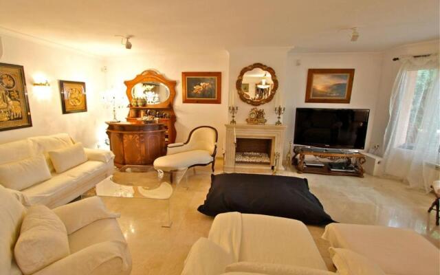 Alcudia Beach Front Villa, Private Indoor Pool