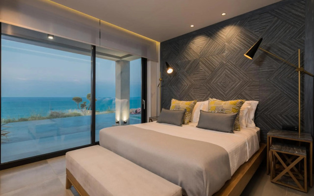 Sueño LUXURY VILLA 180 Iconic Sea View