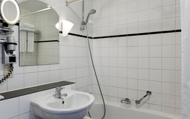 NH Amsterdam Schiller