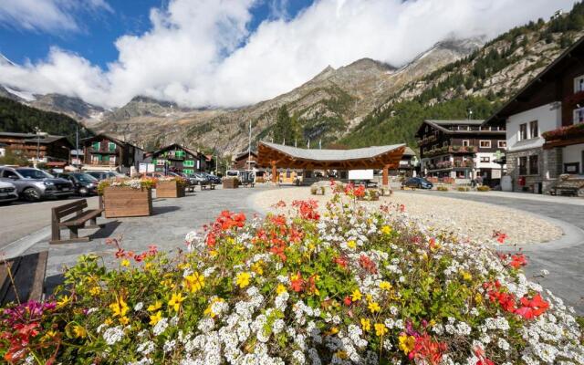 Monterosa Cozy Apartment 200m From Ski