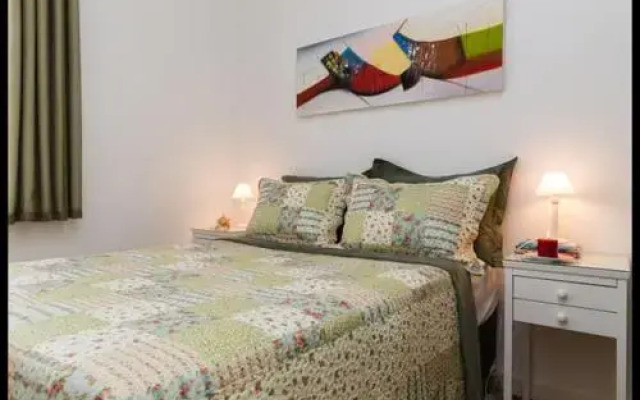 RYA5 Rua Barao da Torre 19