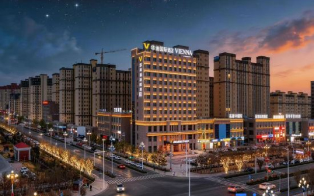 Vienna International Hotel (Yu Men Municipal Government High-Speed Rail Station Branch — 4-star hotel in Jiuquan