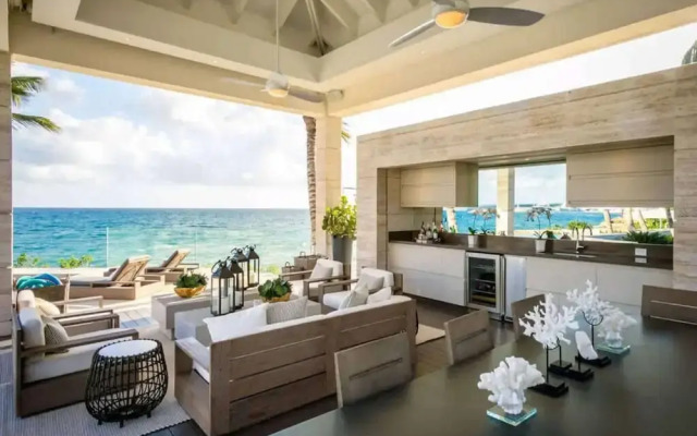 Sunny Vacation Villa 68