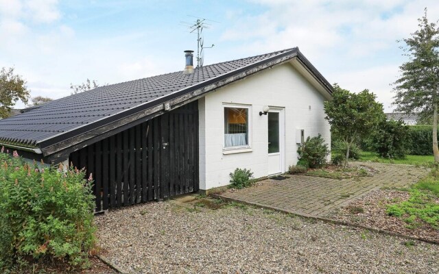 Inviting Holiday Home in Roslev 300m From Limfjorden