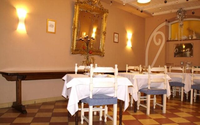 Hotel Porta Santa Maria